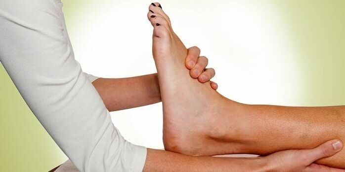 massage to treat osteoarthritis of the ankle