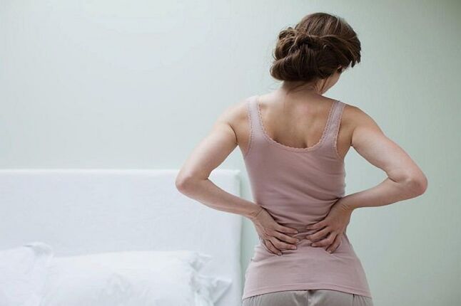 back pain with lumbar osteochondrosis photo 3