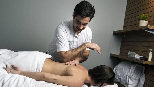 massage for shoulder pain